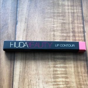 HUDA Beauty Lip Contour in Gossip Gurl 0.04 oz